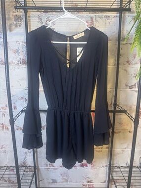 Hollister Black V-Neck Long-Sleeve Romper